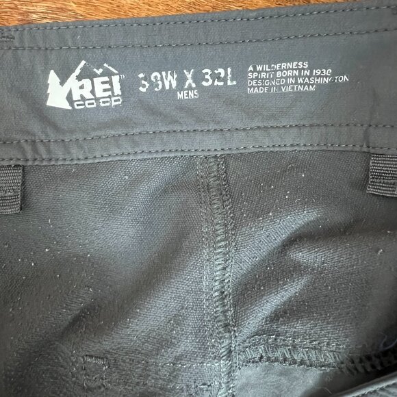 REI Co-op Pants Men 38x32 Gray Cargo Vented Technical Hiking Regular Fit Stretch - Picture 8 of 14